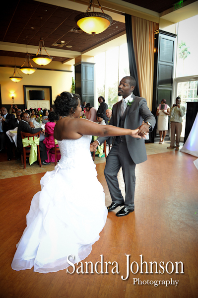 Best 310 Lakeside wedding photographer - Sandra Johnson (SJFoto.com)